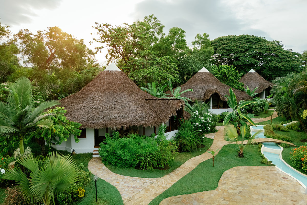 Bungalow Pool View 2